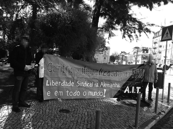 Lissabon, 14. Februar: Die portugiesische AIT-SP protestierte in der Innenstadt gegen das de facto-Gewerkschaftsverbot.