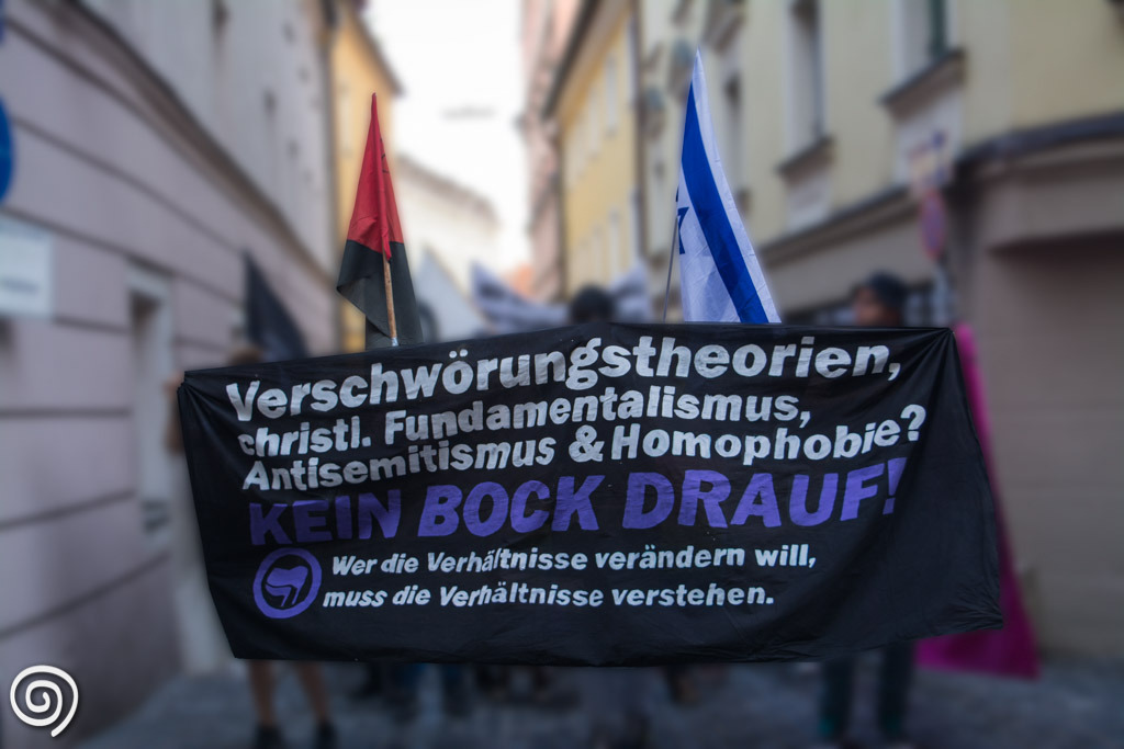 Protest begleitete den Auftritt Naidoos in Regensburg 2015
