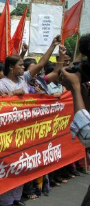 Brände, Schulen, Mindestlohn