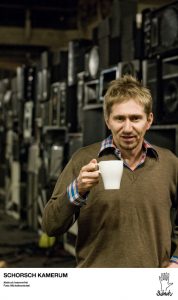 Versinkt der Aufstand der Zeichen in Inhaltslosigkeit?