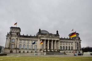 Kommentar zu den Kürzungen bei Integrationskursen und der Situation von DaZ-Lehrkräften